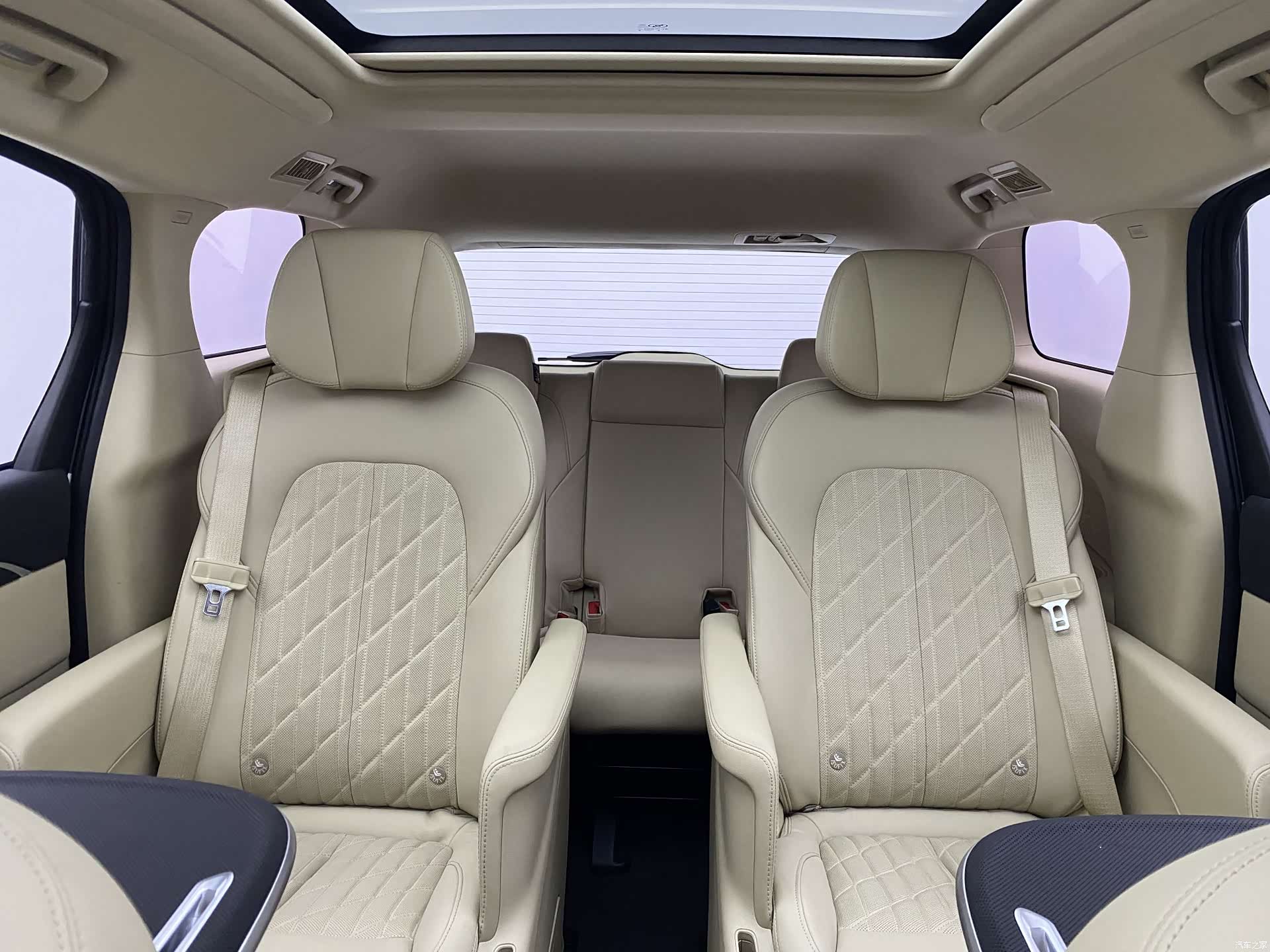 Buick GL8, 2024 23