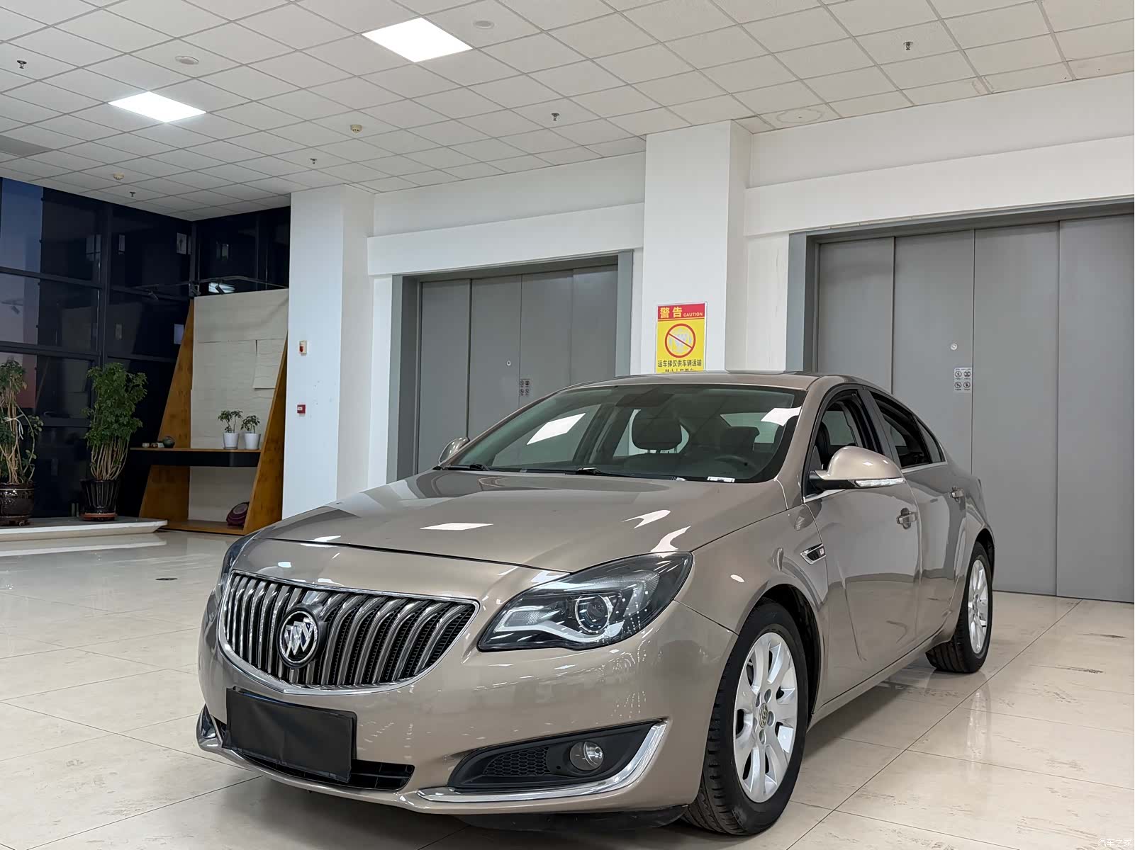 Buick Regal, 2014 1