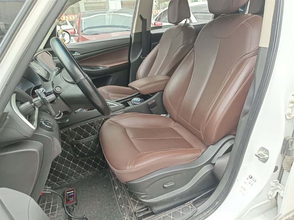 Buick GL6, 2019 15