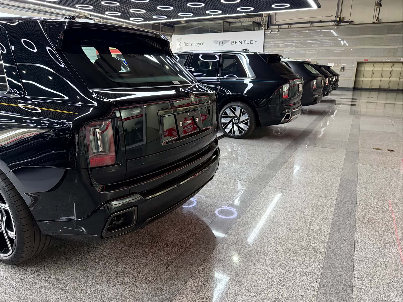 Rolls-Royce Cullinan, 2026 8