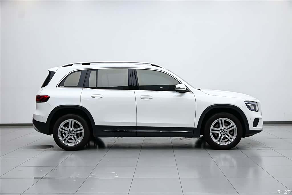 Mercedes-Benz GLB, 2022 6