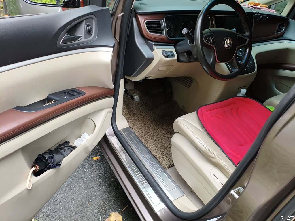 Buick GL8, 2016 14