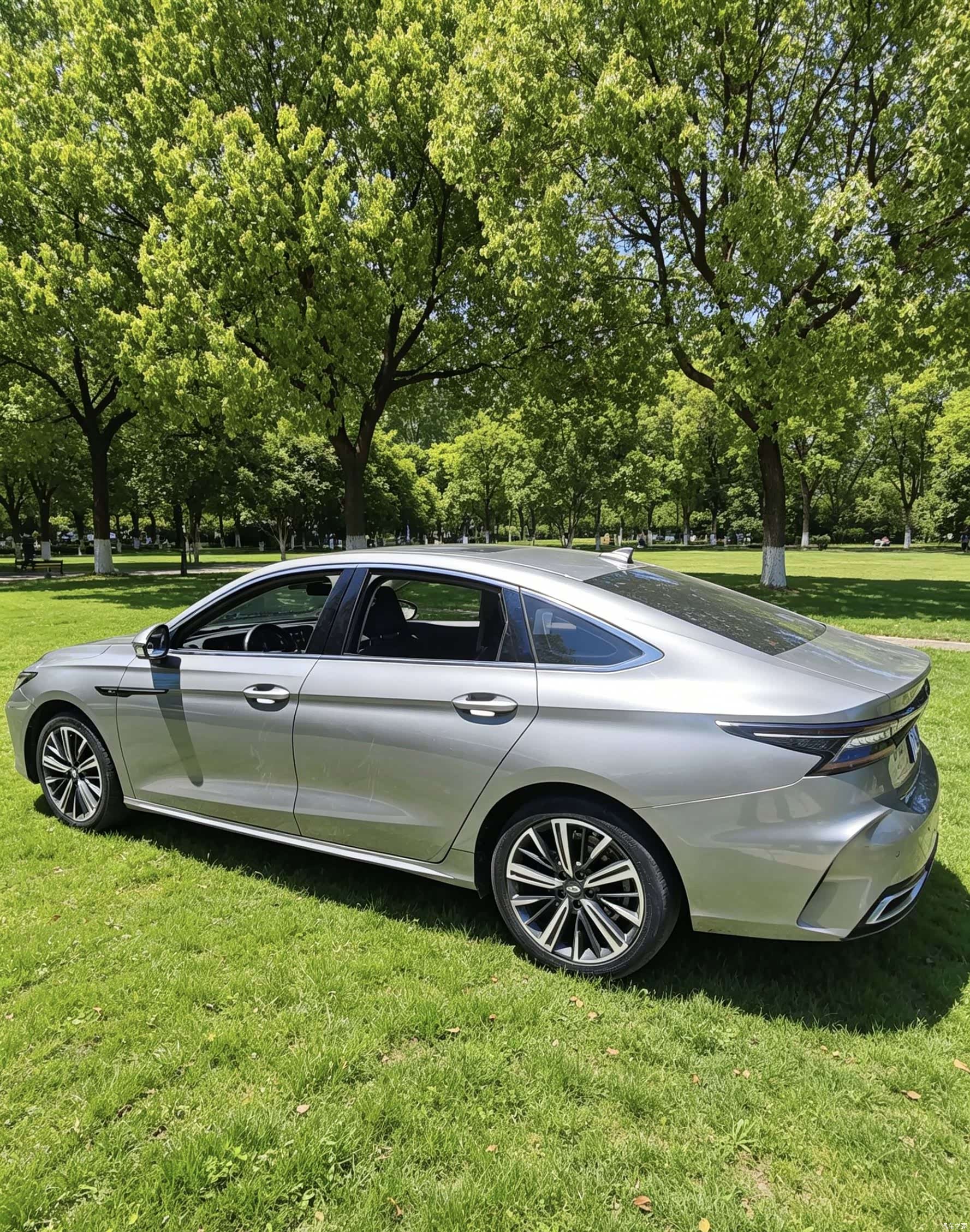 Chery Arrizo 8, 2023 3
