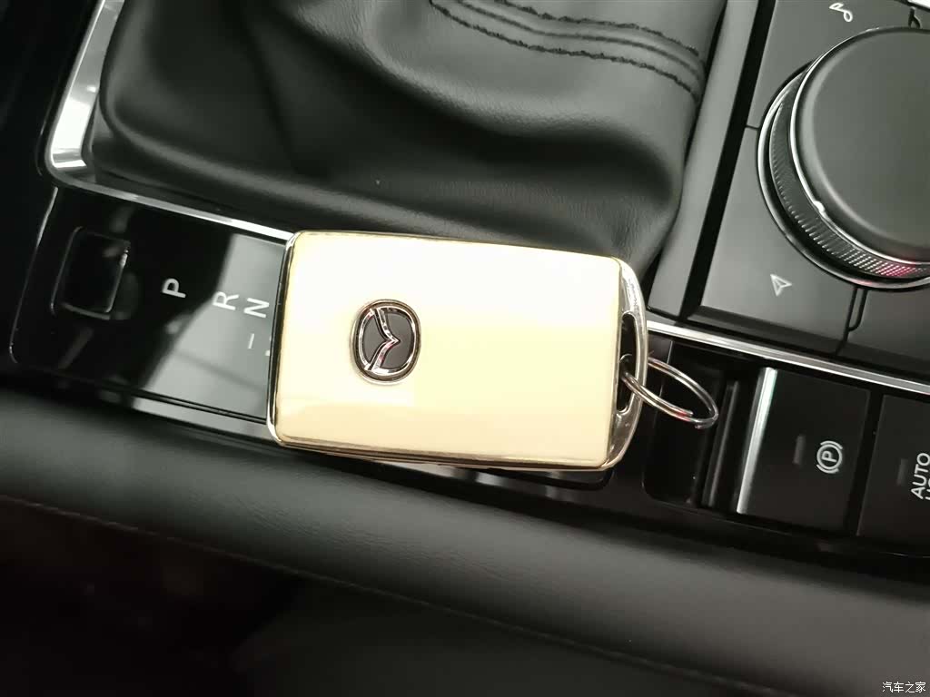 Mazda Mazda3, 2024 9