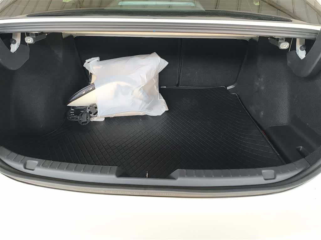 Mazda Mazda3, 2024 19