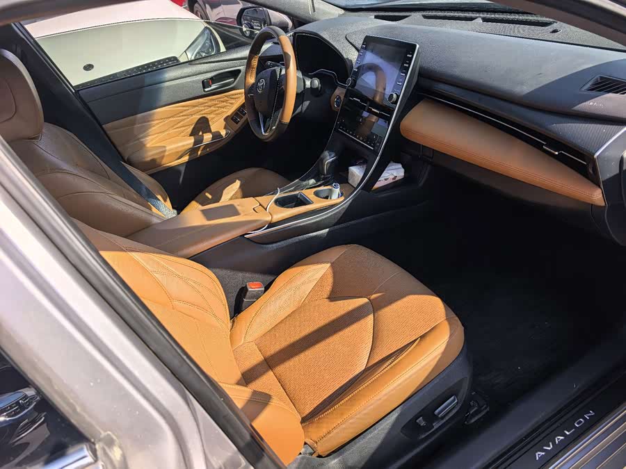 Toyota Avalon 2020, фото 6