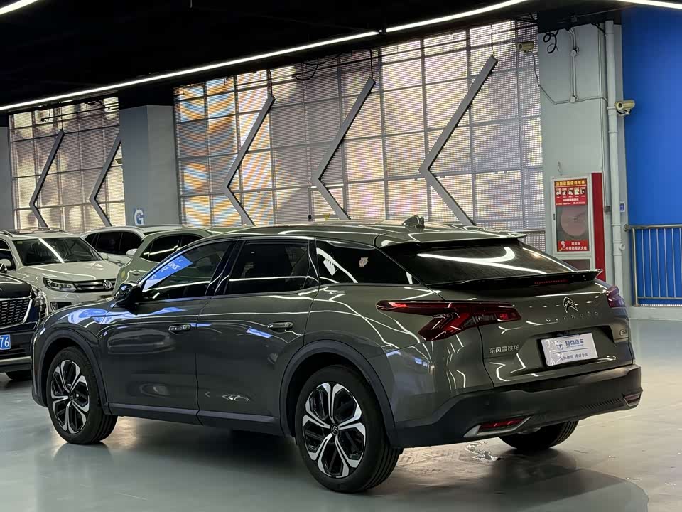 Citroen Versailles C5 X