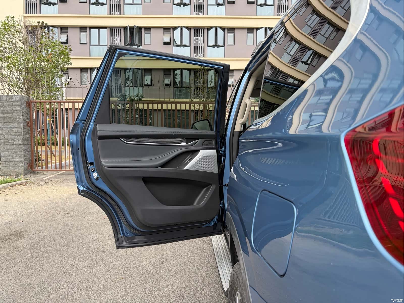 Maxus D90, 2018 12