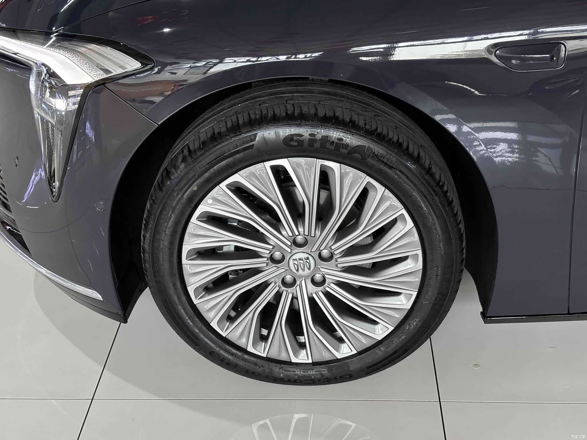 Buick L7, 2025 3