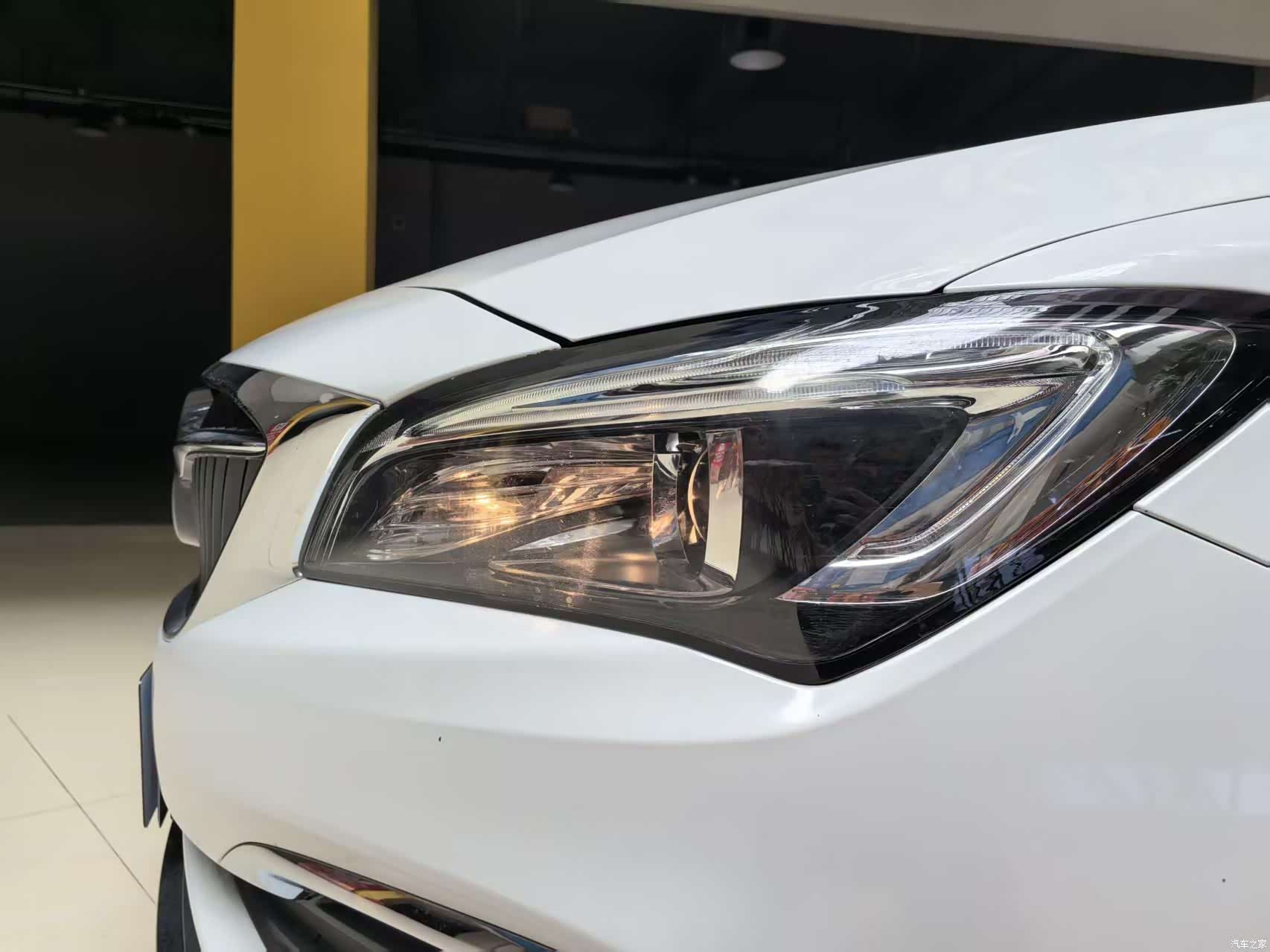 Buick Verano, 2018 11