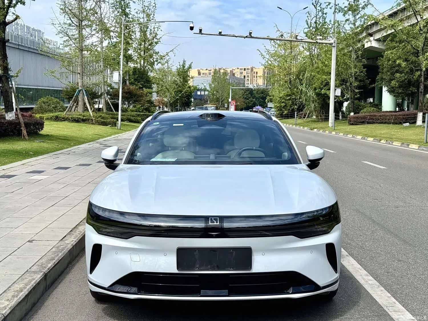 Zeekr 007, 2025 2