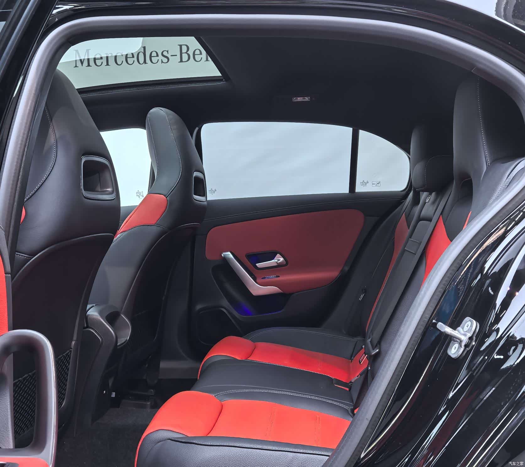 Mercedes-Benz A-Class, 2026 17