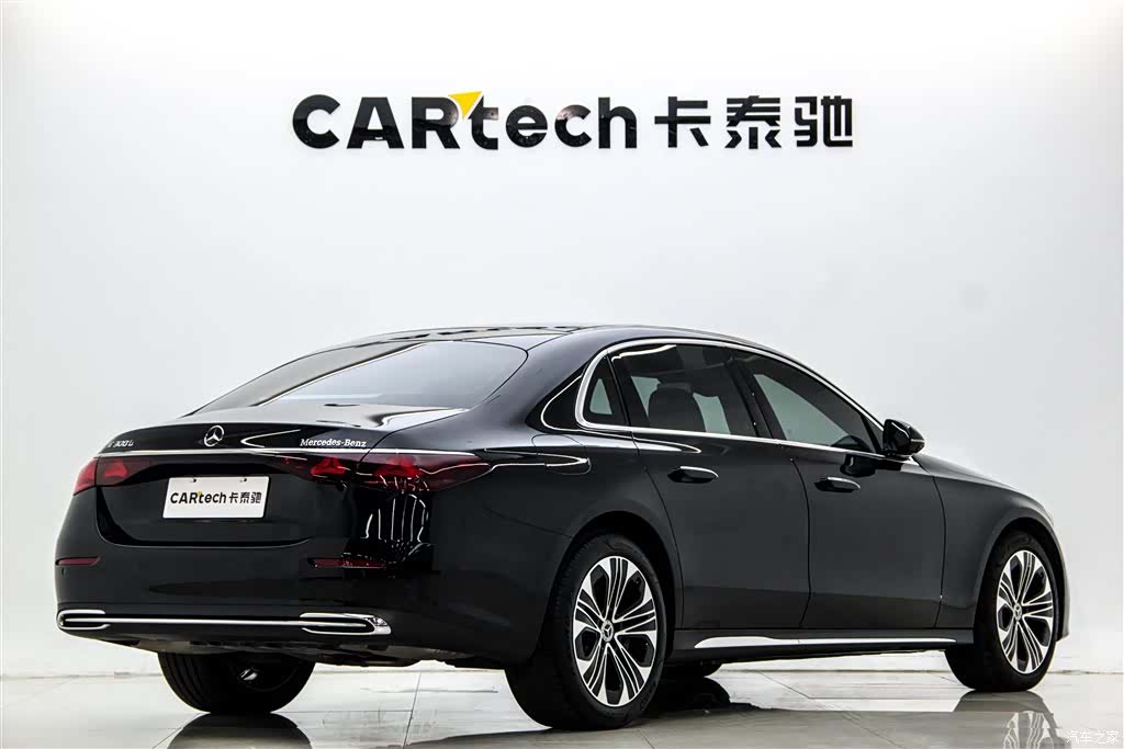 Mercedes-Benz E-Class, 2025 13