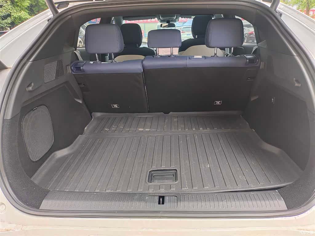 Xpeng G6, 2023 19