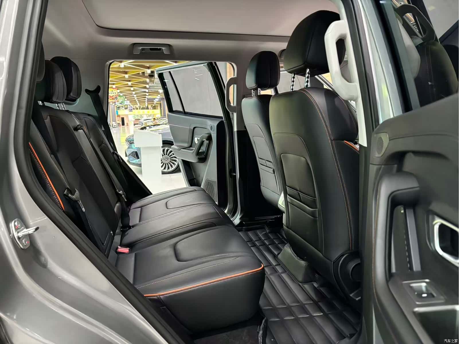 Jetour T1, 2025 16
