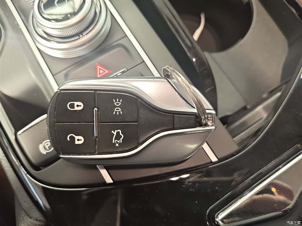 Maserati Levante, 2018 17