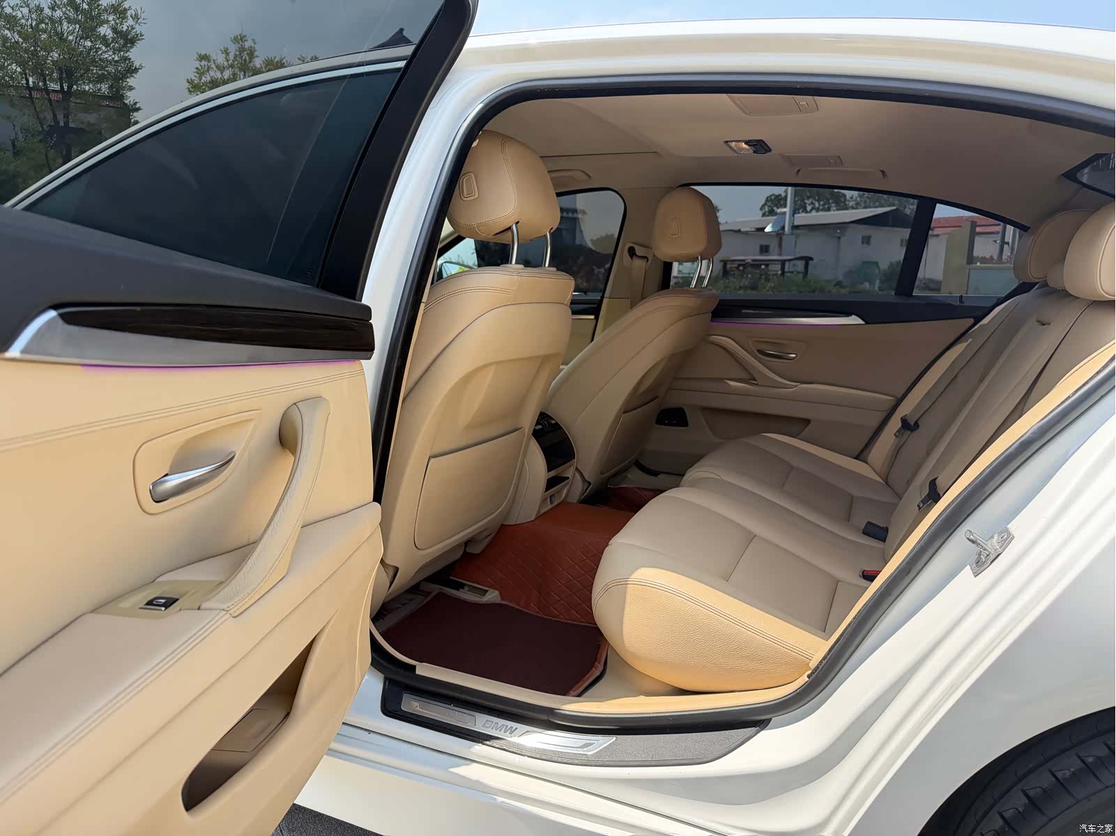 BMW 5 Series, 2013 8