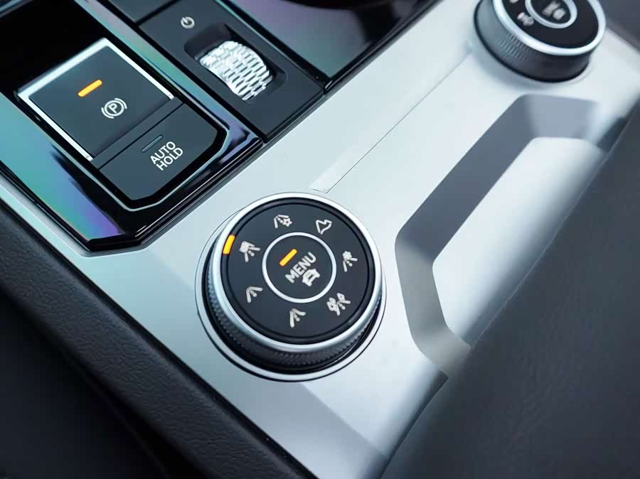 Volkswagen Touareg 2021, фото 12