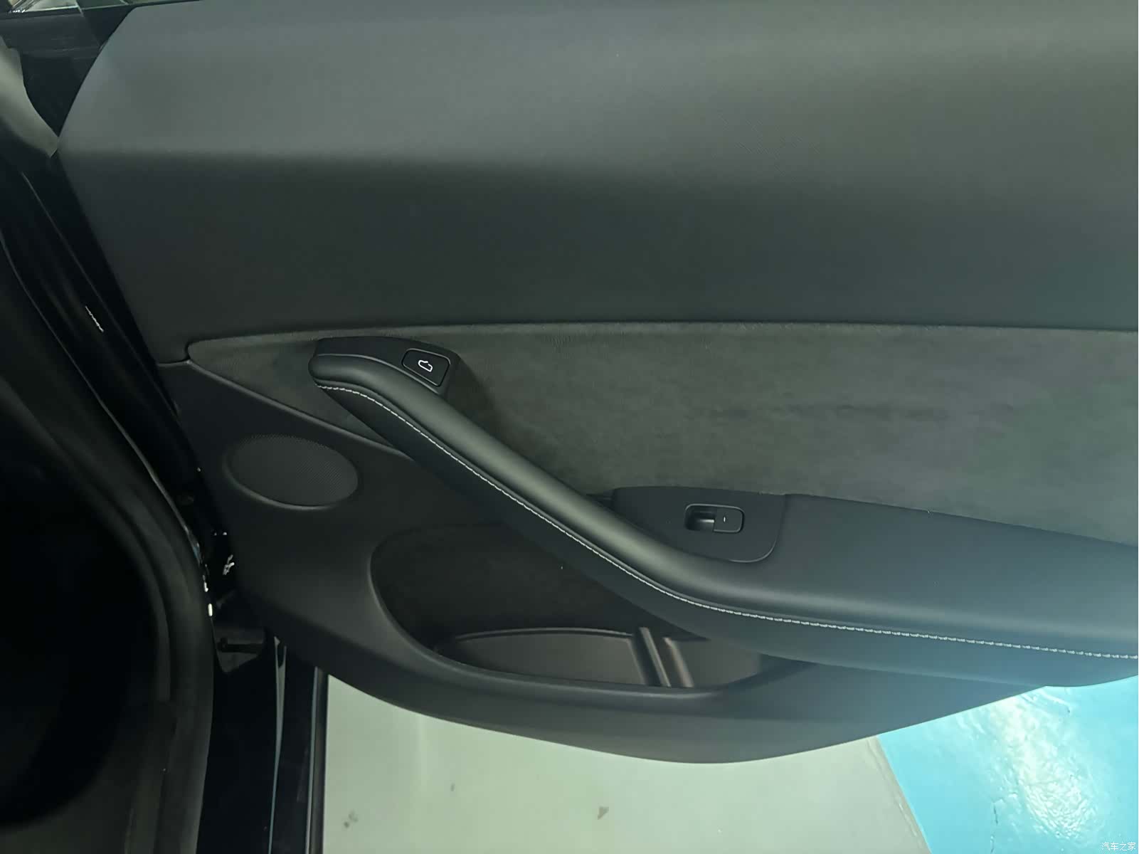 Tesla Model Y, 2023 11