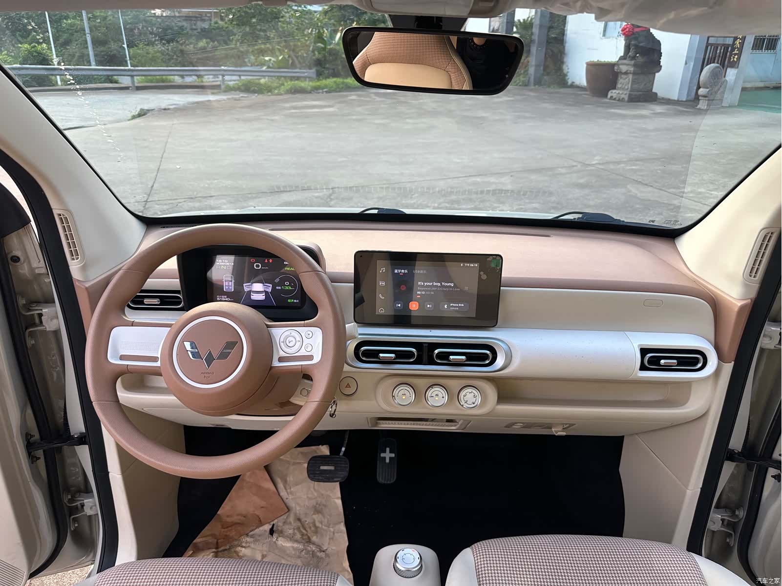 Wuling MINIEV, 2024 8