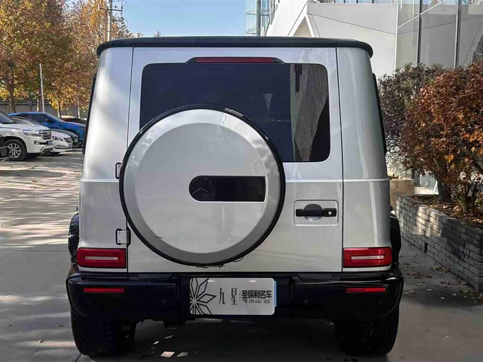 Mercedes-Benz G-class