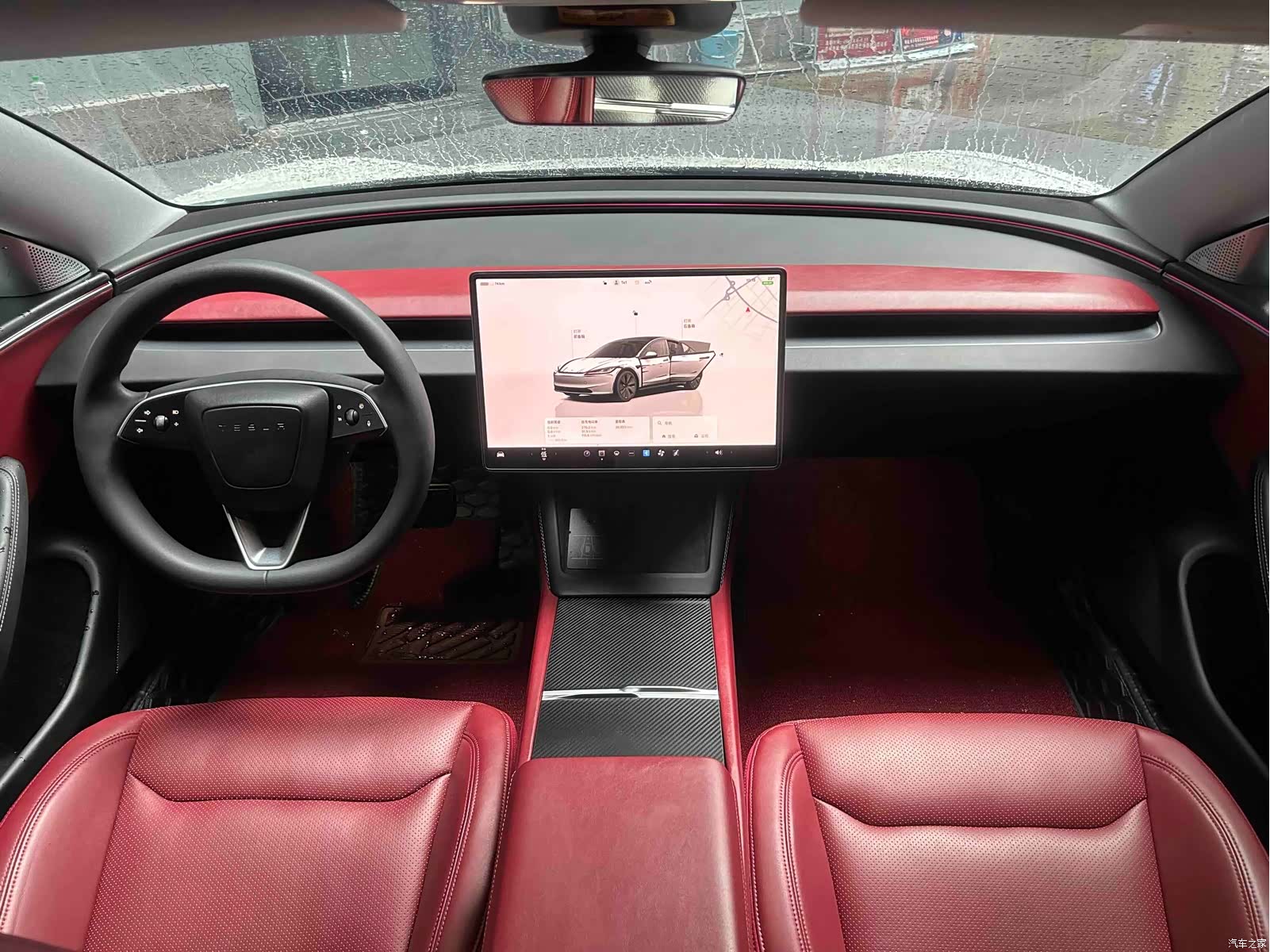 Tesla Model 3, 2025 11