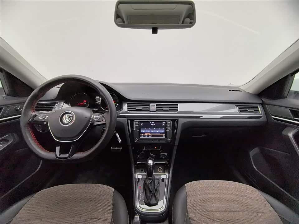 Volkswagen C-TREK Wei Collar