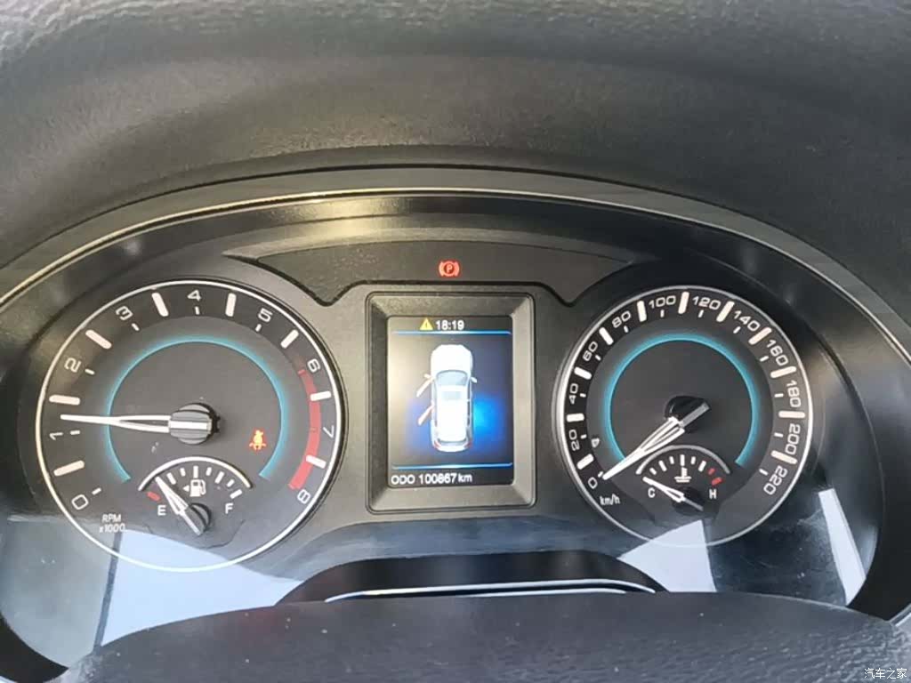Haval H2, 2015 12
