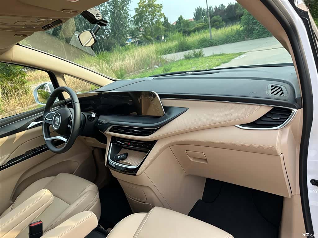 Buick GL8, 2025 16