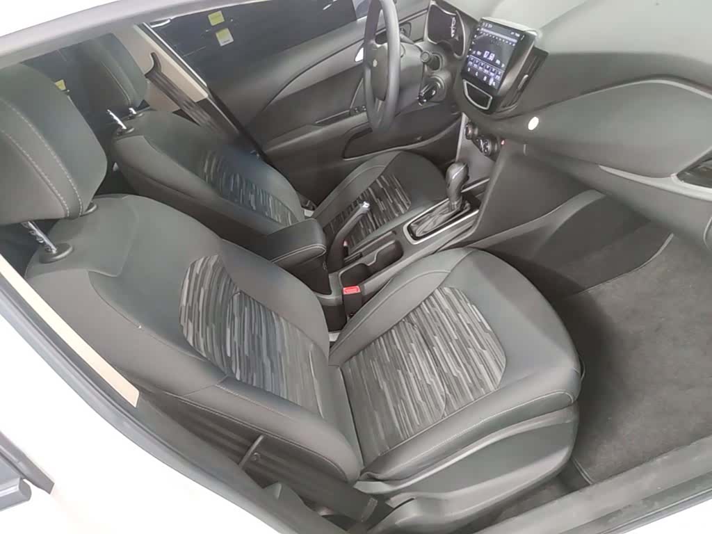 Chevrolet 320, 2019 25