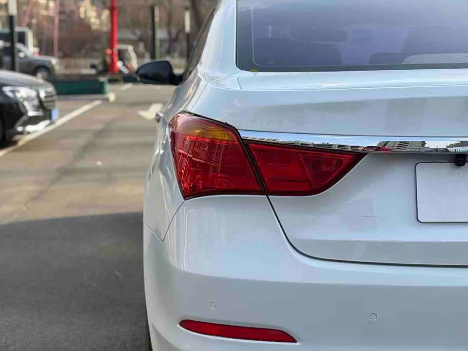 Hyundai Name picture