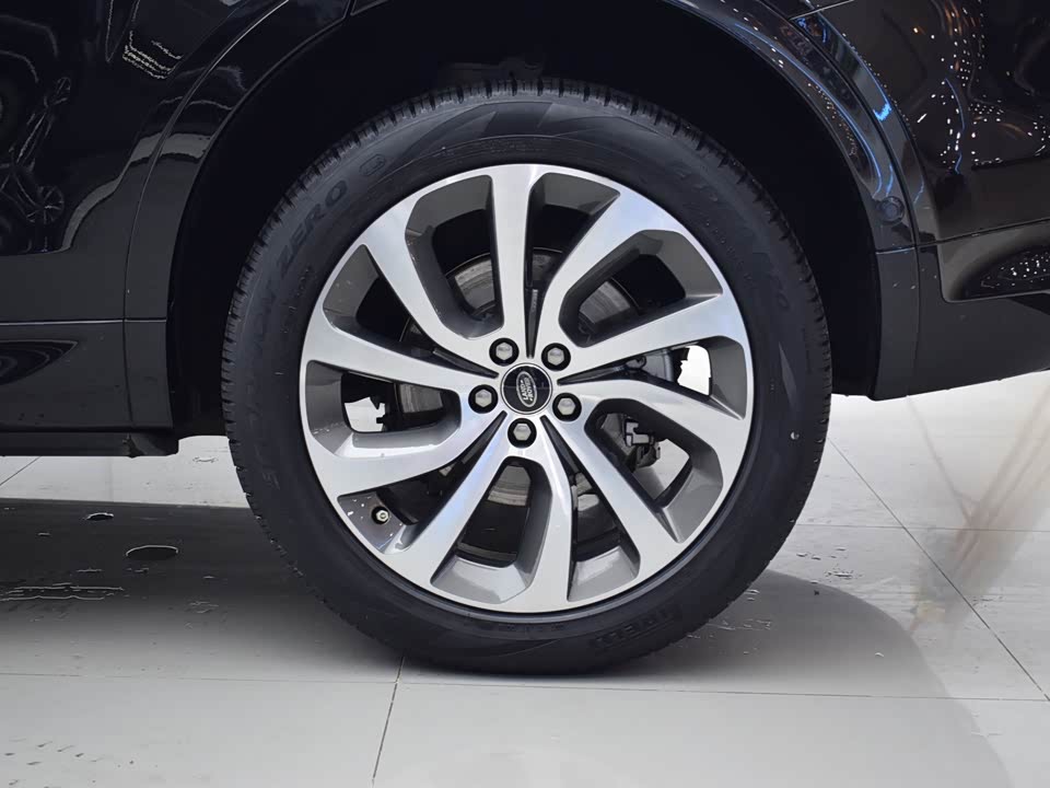 Land Rover Discover sports