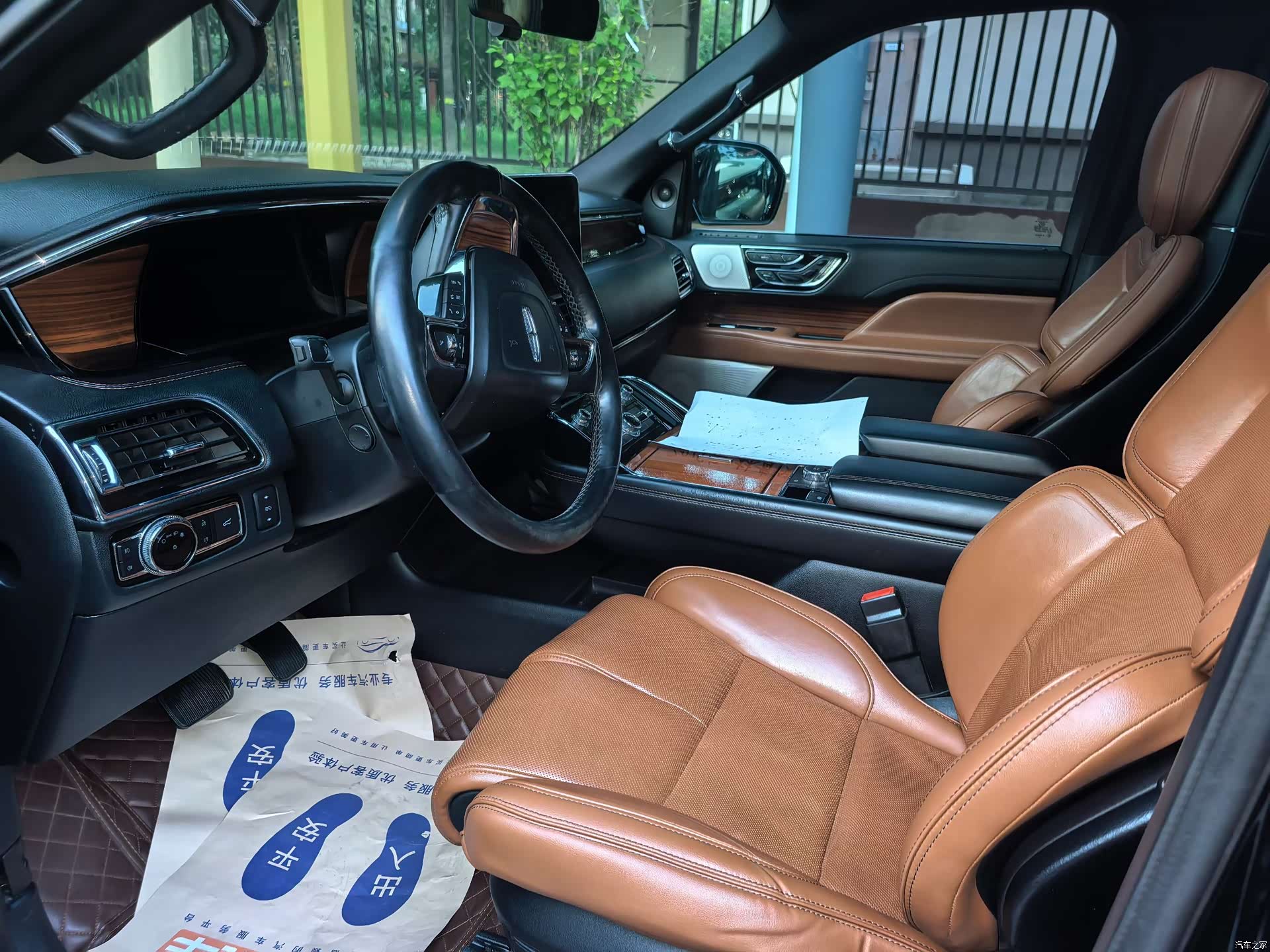 Lincoln Navigator, 2019 3