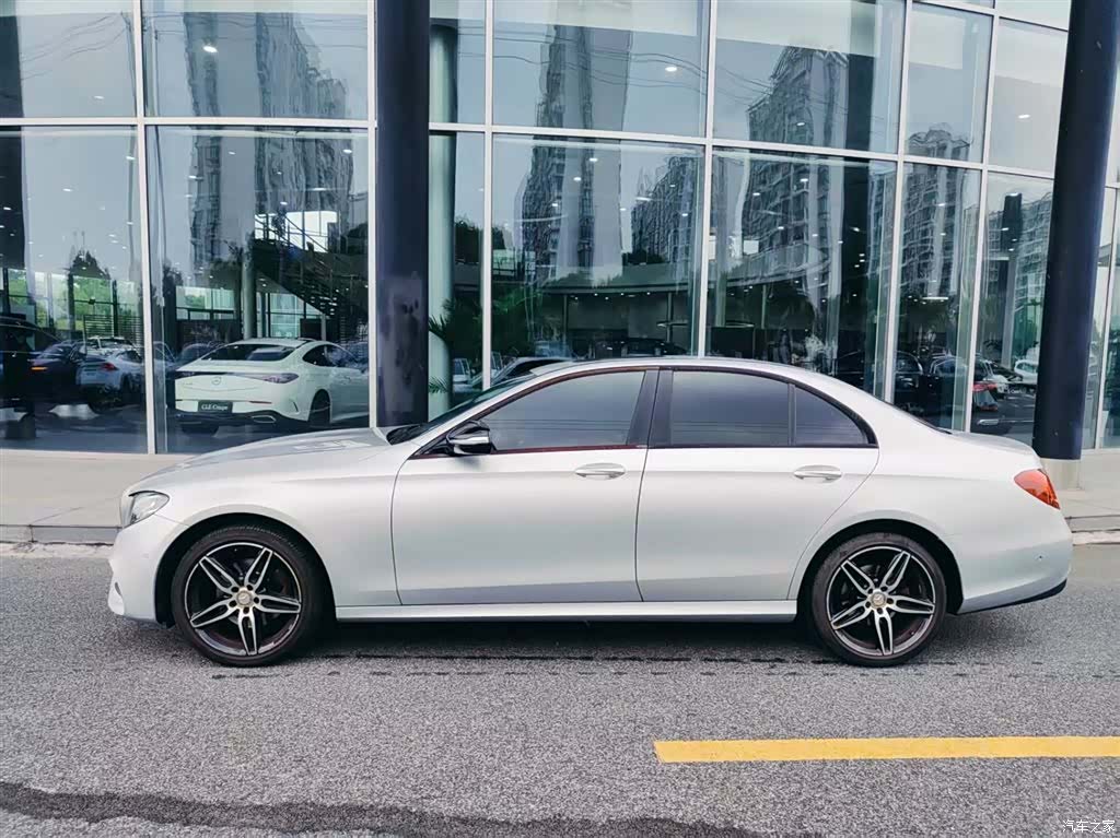Mercedes-Benz E-Class, 2018 3
