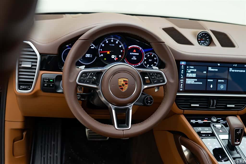 Porsche Cayenne, 2019 15