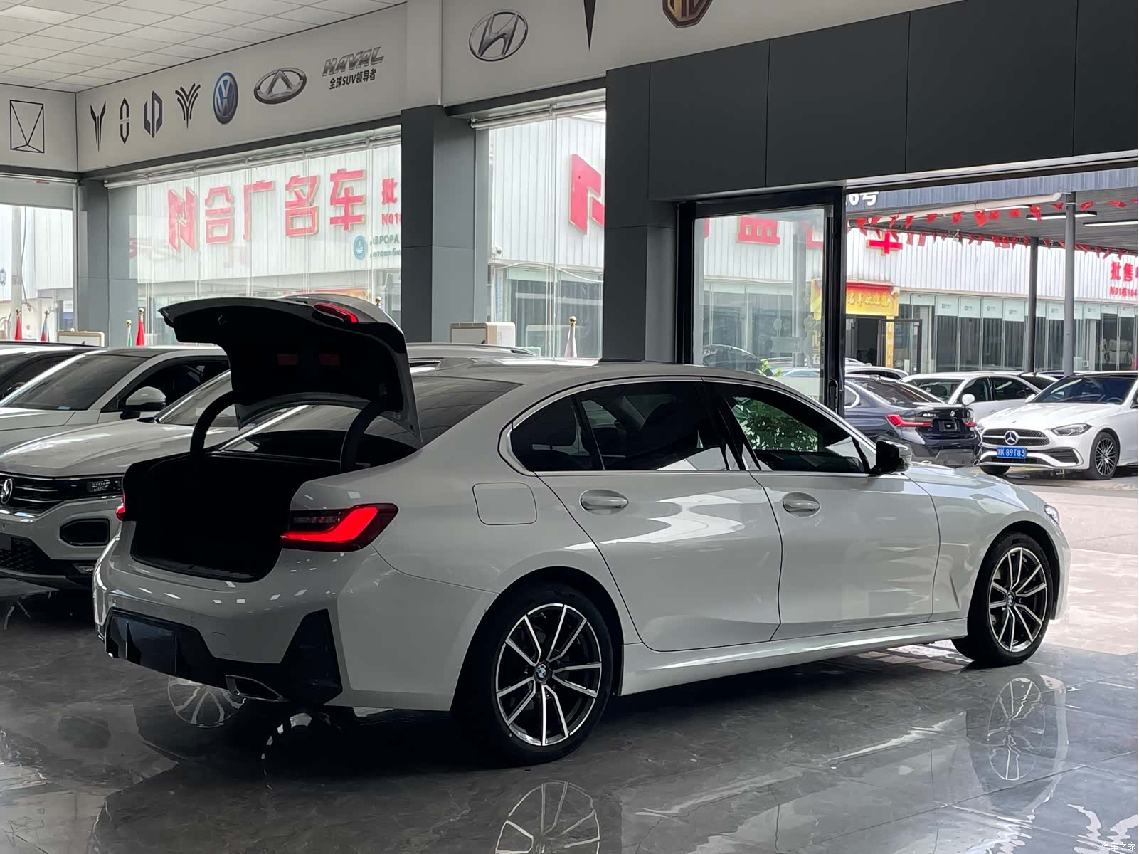 BMW 3 Series, 2023 16