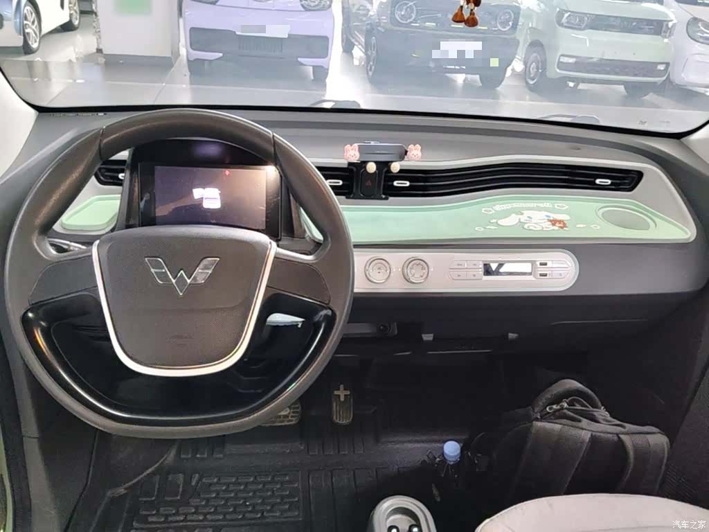 Wuling MINIEV, 2022 10