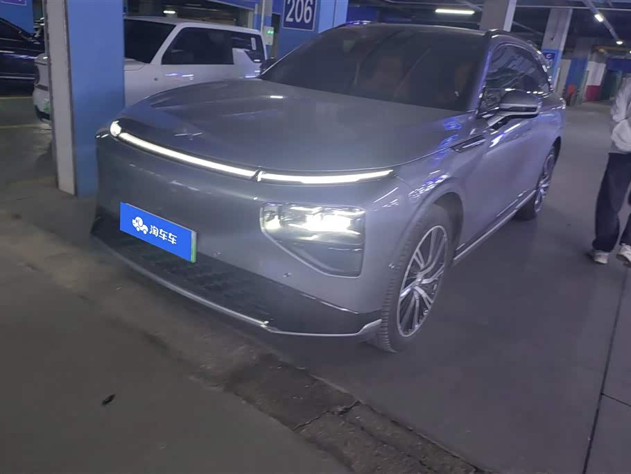 XPENG G9