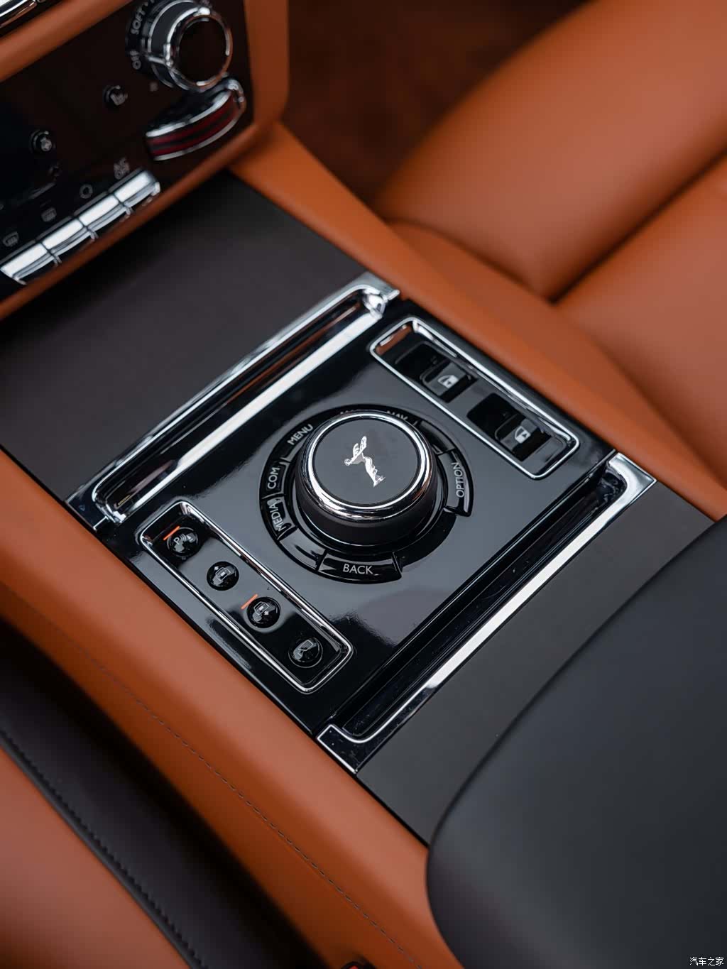 Rolls-Royce Ghost, 2022 18