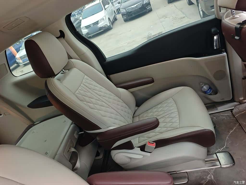 Buick GL8, 2024 17