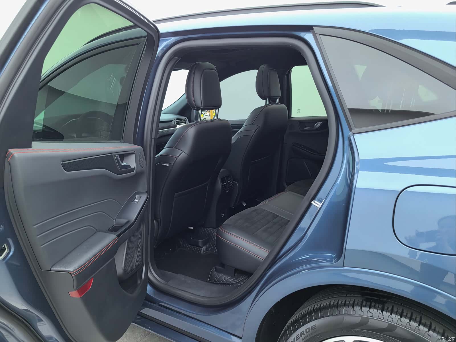 Ford Escape, 2022 15