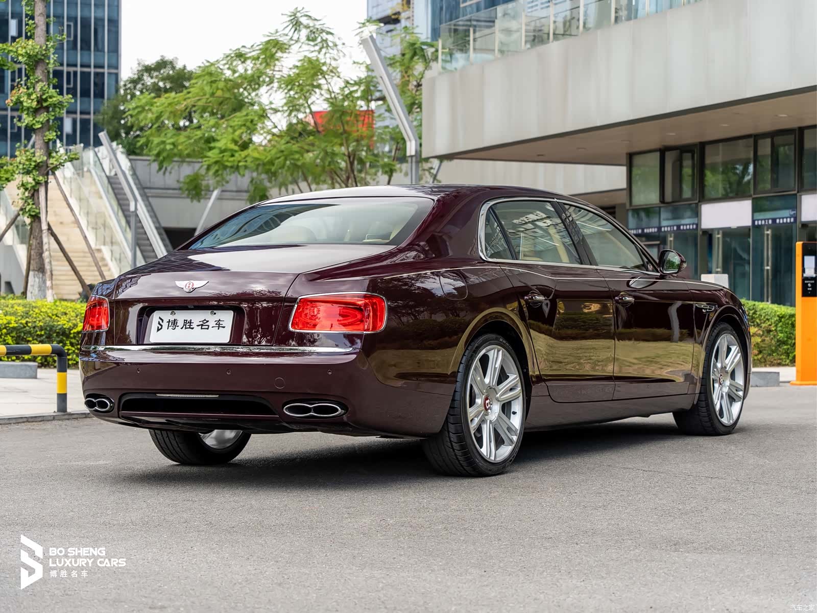 Bentley Flying Spur, 2016 40