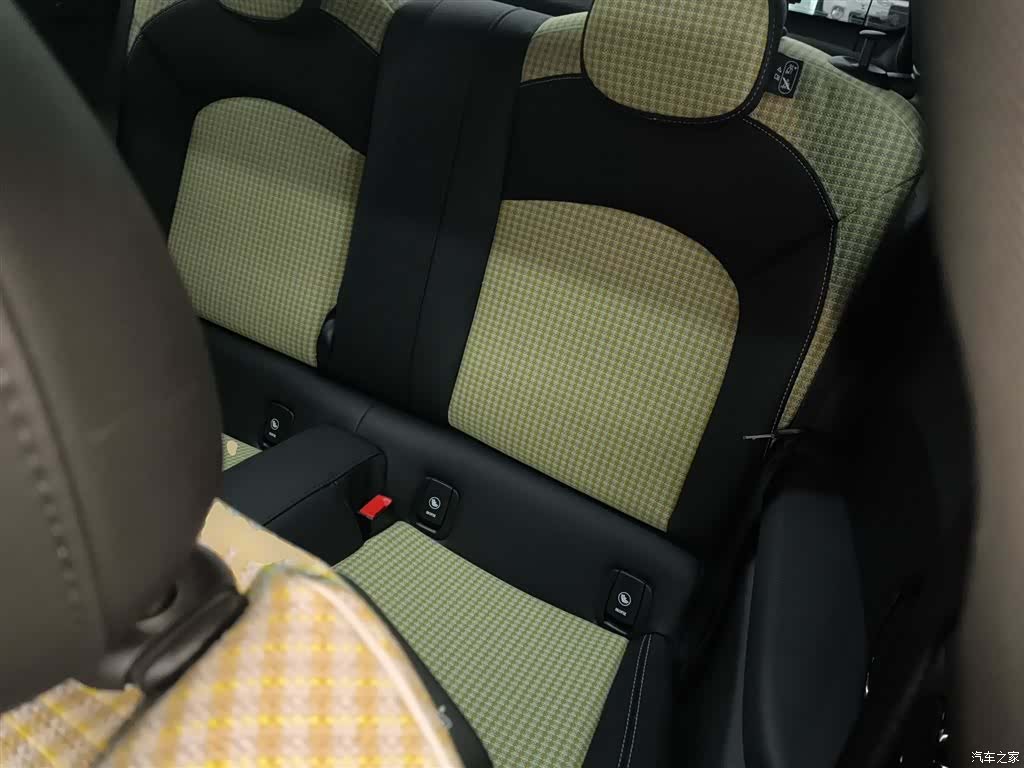 Mini Cooper, 2023 13