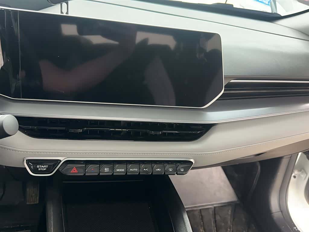 Geely Binray, 2024 7