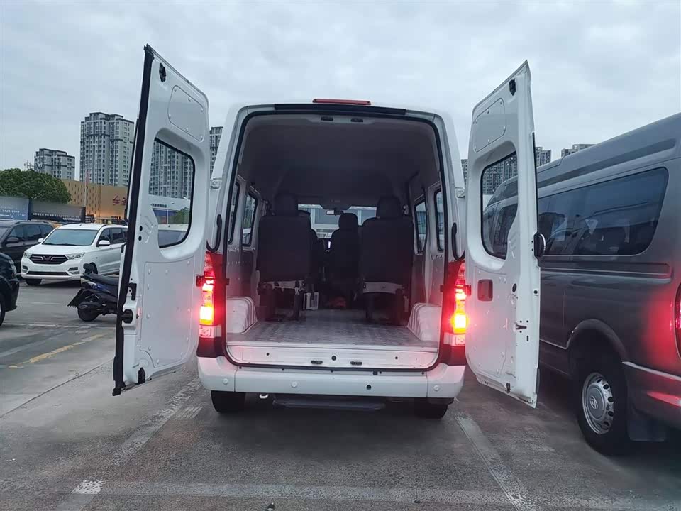 Foton Tuano Foton Tuano