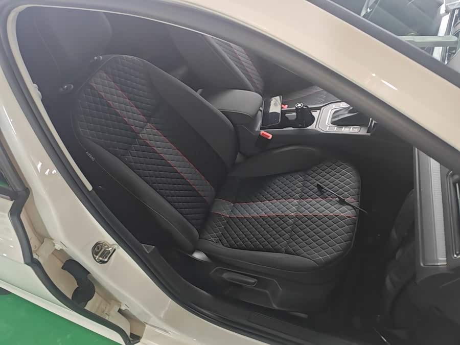 Volkswagen Lamando 2021, фото 25