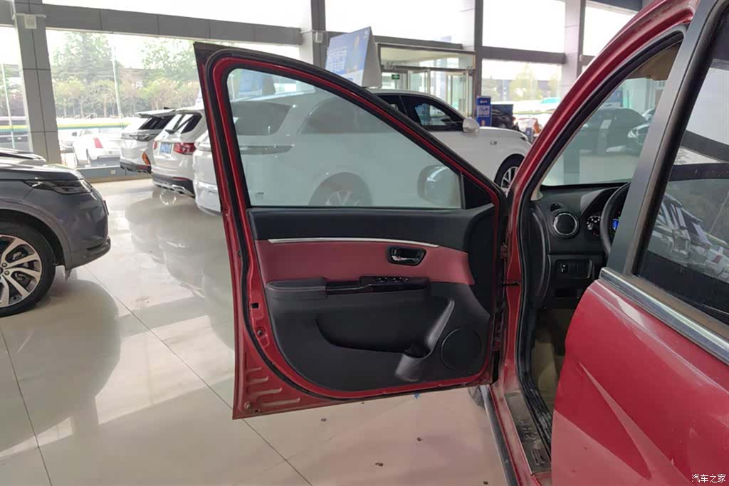 BAIC H2, 2016 7