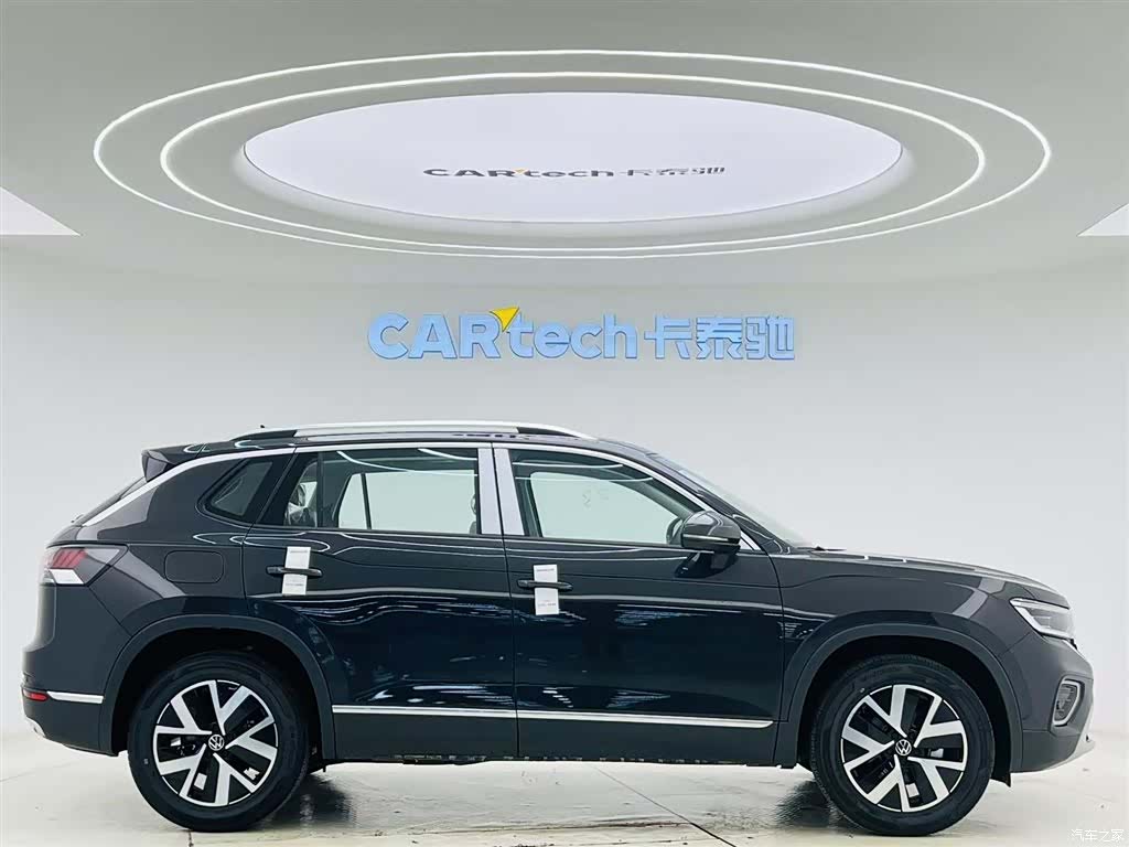 Volkswagen Tayron, 2026 4