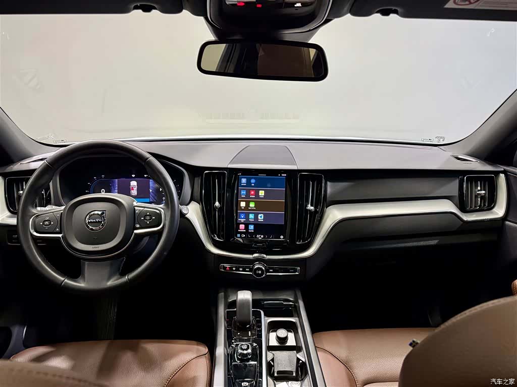 Volvo XC60, 2022 13