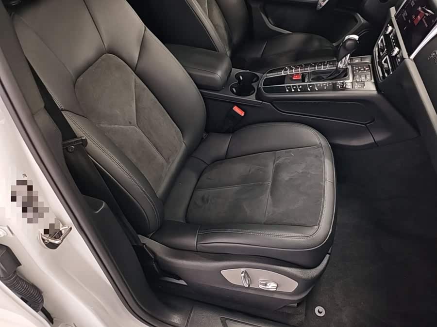 Porsche Macan 2021, фото 24